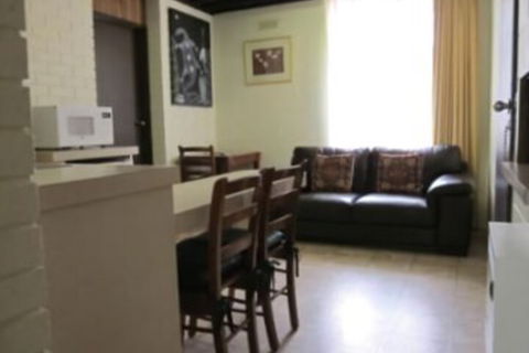 Lakes Waterfront Motel & Holiday Cottages - Accommodation Europe 4