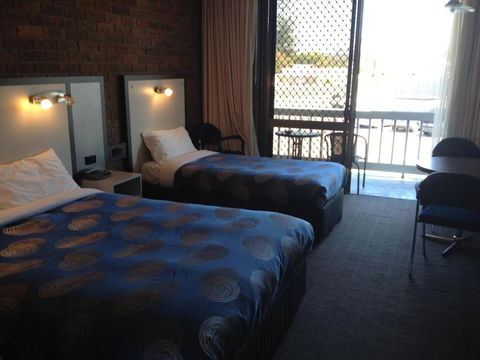 The Central Hotel Motel Lakes Entrance - Accommodation Europe 3