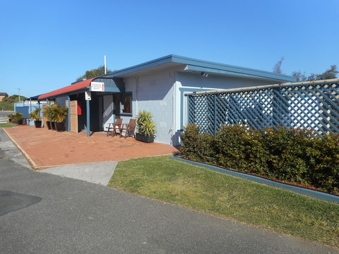 Two Shores Holiday Village - Events Australia 6