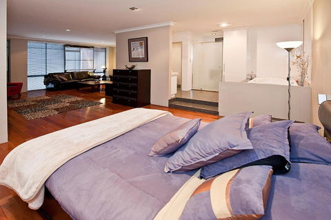 New York On King - Events Australia 3