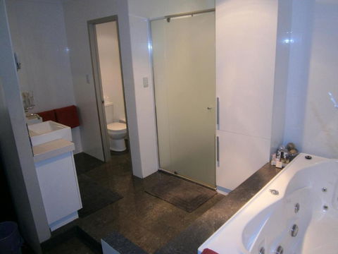 New York On King - Events Australia 6