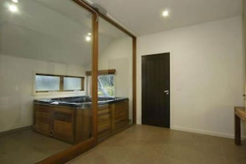 Blue Ice - Tourism Bookings 3