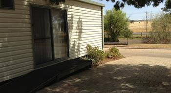 Horseshoe Motor Village - Accommodation Europe 0
