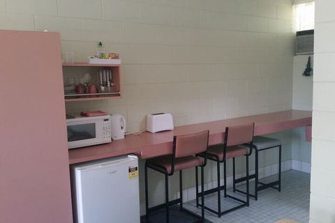 Yungaburra Park Motel - Tourism Bookings 6