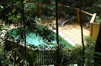 Treetops Accommodation Montville - Tourism Bookings 6