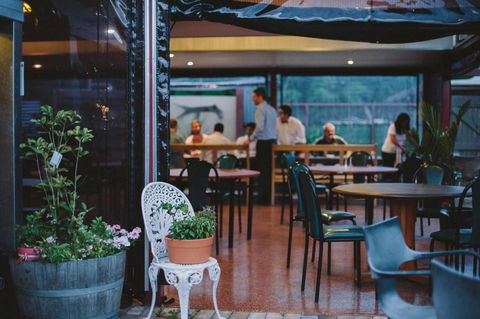 Gundaroo Colonial Inn - Tourism Bookings 2