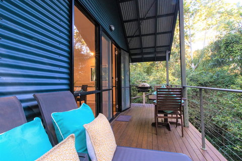 Montagues Of Montville - Events Australia 1