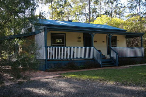 Telegraph Retreat Cottages - Events Australia 1