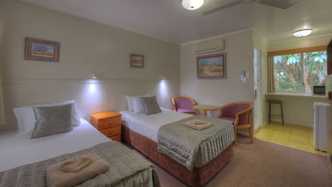 Atherton Hinterland Motel - Events Australia 3