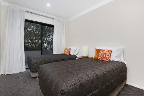 Wollongong Serviced Apartments - Events Australia 4