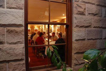 The Hermitage Motel - Events Australia 1