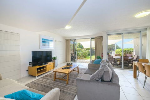 On The Beach Resort Bribie Island - Events Australia 4