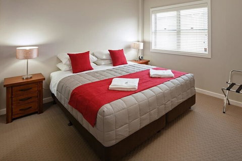 Hamilton On Everton - Events Australia 6