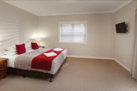 Hamilton On Everton - Events Australia 1