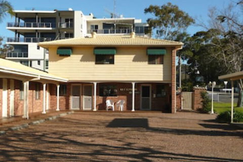 Central Motel Nelson Bay - Tourism Bookings 5