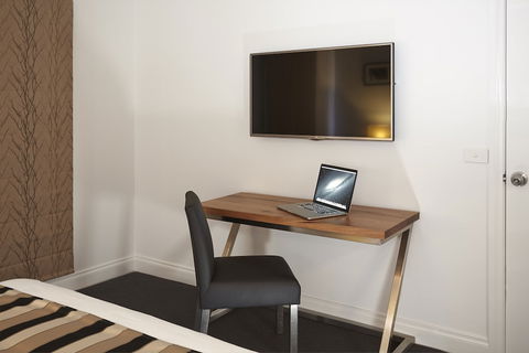 Mansi On Raymond - Tourism Bookings 6