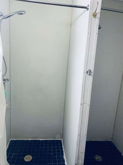 Yellow Submarine Backpackers - Events Australia 2