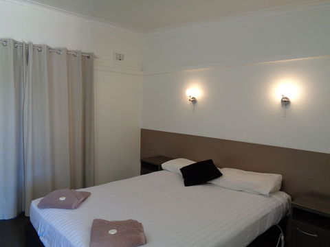 Parkway Motel - Tourism Bookings 3