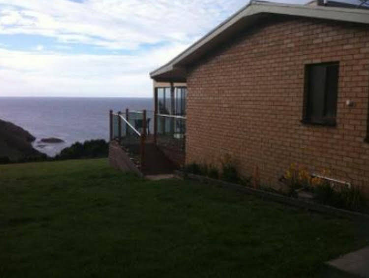 Naracoopa TAS Accommodation Europe