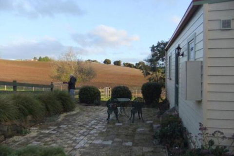 Valleyfield Cottage - Events Australia 0