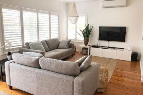 The Seaside Beachhouse Mollymook - Tourism Bookings 0