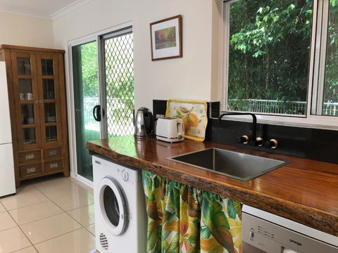 Honeybee House - Events Australia 3