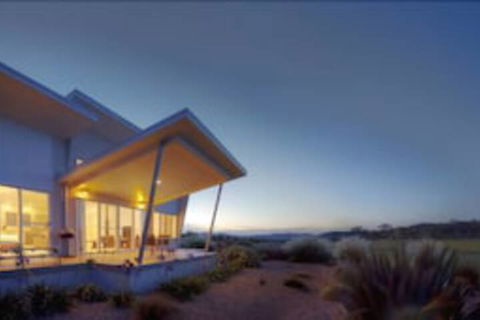 Azjure Studio Retreat - Events Australia 0