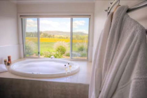 Azjure Studio Retreat - Events Australia 7
