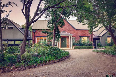 Evanslea Luxury Boutique Accommodation - Events Australia 1