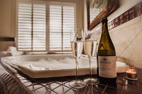 Evanslea Luxury Boutique Accommodation - Events Australia 6