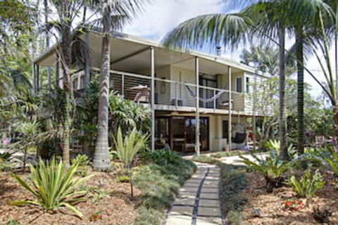 A Perfect Stay - Jimmy's Beach House - Events Australia 0
