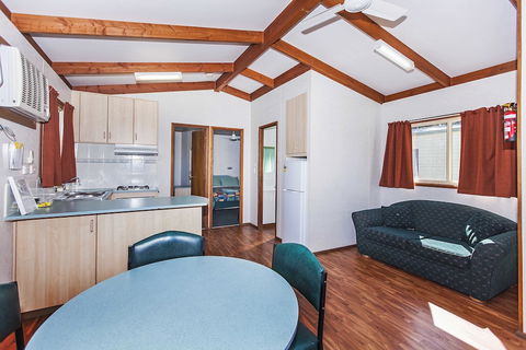 Naracoorte Holiday Park - Events Australia 0