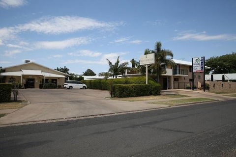 Emerald Central Palms Motel - Tourism Bookings 1