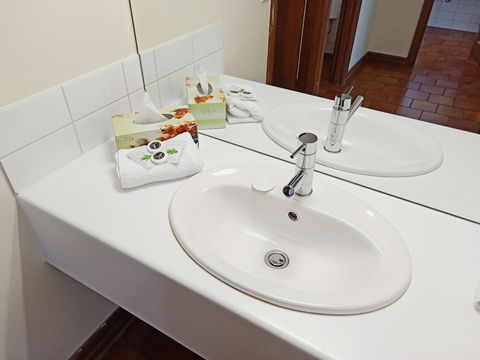 Glen Inn - Accommodation Europe 5