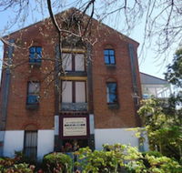 Accommodation in an Historic Warehouse - Tourism Bookings