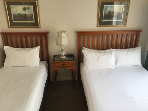Aberdeen Motor Inn - Accommodation Europe 4
