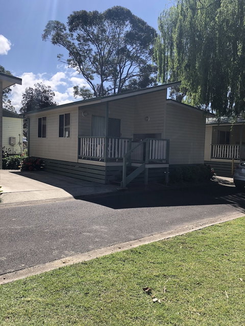 Pleasurelea Tourist Resort And Caravan Park - Events Australia 0