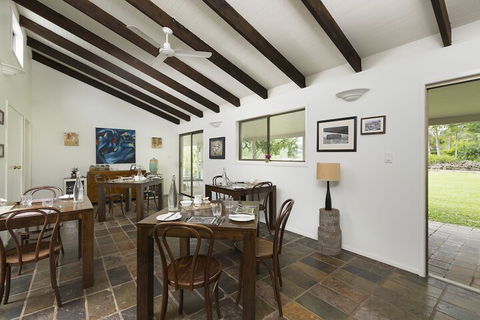 Hillcrest Mountain View Retreat - Events Australia 7