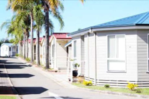 Lifestyle Village Redhead - Tourism Bookings 4