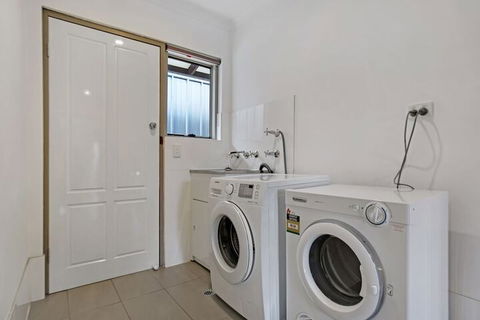Adelaide Holiday Homes - Events Australia 2
