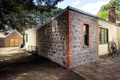 Glen Erin At Lancefield - Vineyard Retreat - Events Australia 5