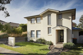 Charlestown Terrace - Events Australia 1