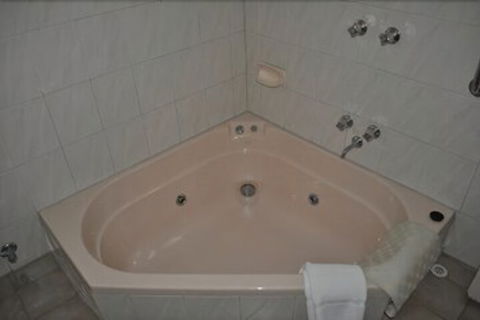 Nunawading Motor Inn - Accommodation Europe 7