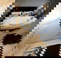 5 Rooms At The Stirling Hotel - Events Australia