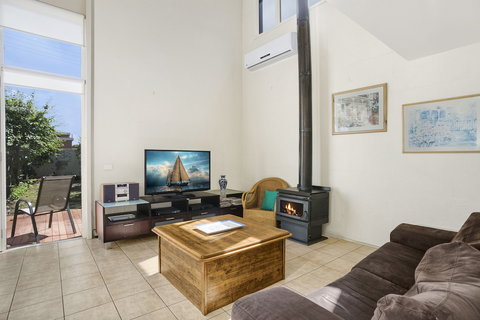 Terrace Lofts Apartments - Events Australia 6