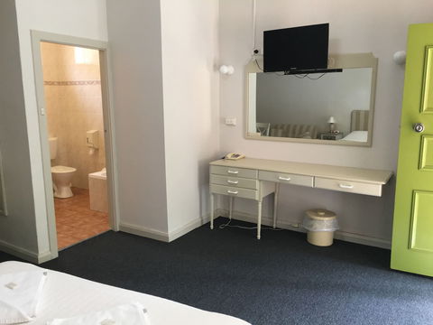 Town & Country Motel - Tourism Bookings 1