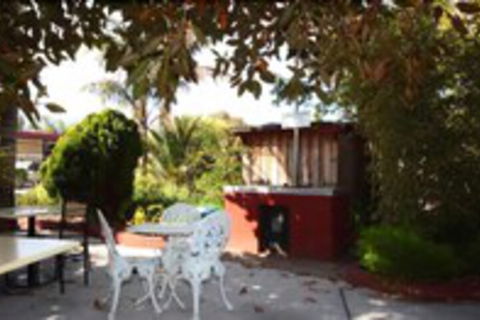 The Esplanade Motel - Accommodation Europe 1
