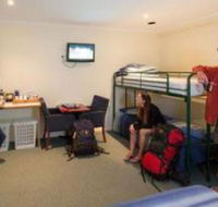Adventure Backpackers Port Lincoln - Accommodation Europe
