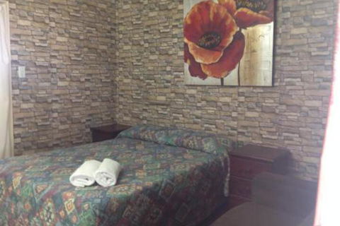 Ayr Max Motel - Events Australia 6