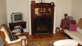 Albury Cottages - Events Australia 3